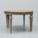 1179 5522 MOON TABLE